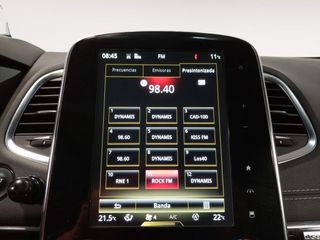 Renault Espace Initiale Paris
