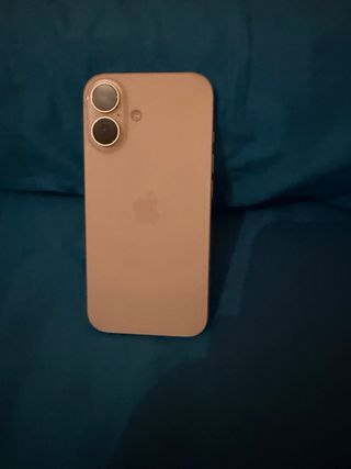 iPhone 16 Bianco Ottime Condizioni