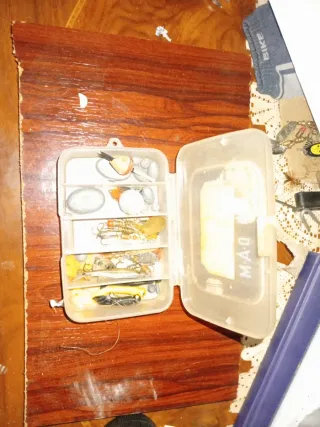 Caja de aparejos de pesca