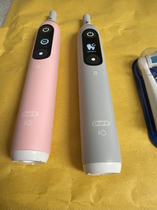 2 Cepillos Oral-B iO Series 6
