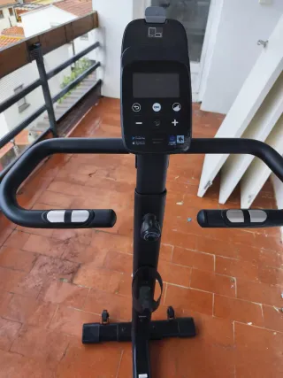 BICICLETA ESTÁTICA