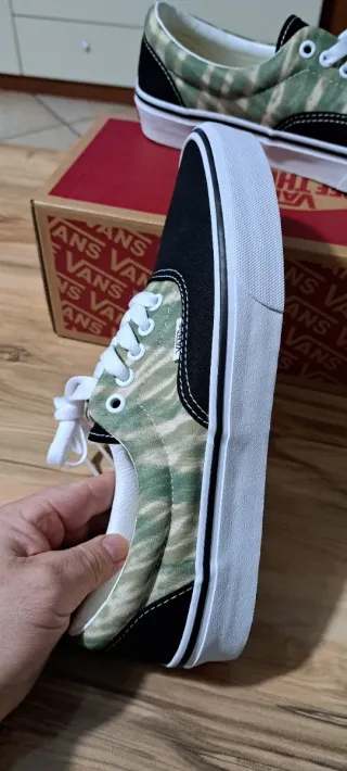Scarpe Vans Era Camouflage Nere e Verdi
