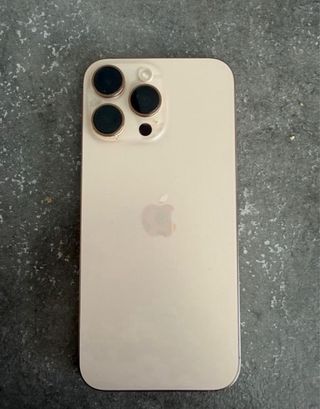 iPhone 16 Pro Max 512 GB Dorado