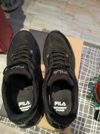 Zapatillas Fila Negras
