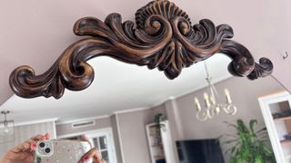 Espejo Redondo estilo Barroco color bronce.