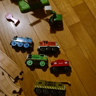 Trenino Thomas e accessori