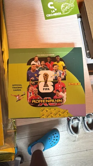 Caja Panini Adrenalyn XL FIFA World Cup 2026