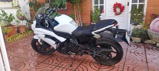 Kawasaki ER-6F A2 Limitada Blanca