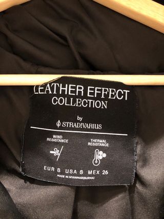 Abrigo efecto piel negro