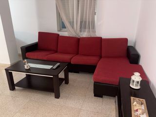 Salón: Sofá, Mesa Comedor Extensible, 5 Sillas