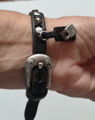 Pulseras Uno de 50