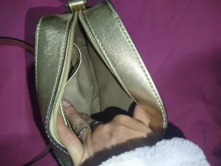 Bolso dorado serpiente metalizado