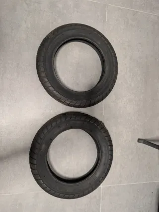 Patinete Xiaomi M365 modificado con ruedas de 10"