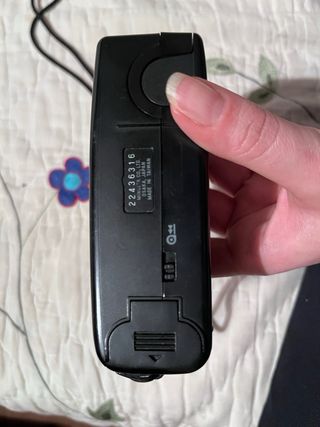 Cámara Minolta AF101R carrete