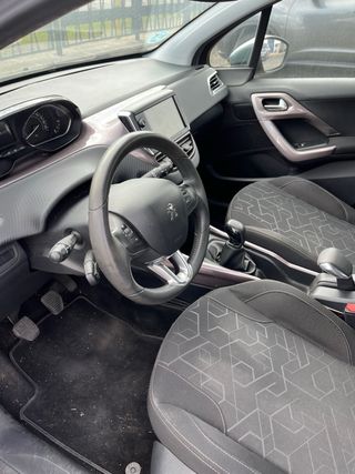 Peugeot 2008 2016