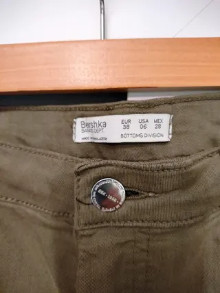 Pantalón Bershka  T. M