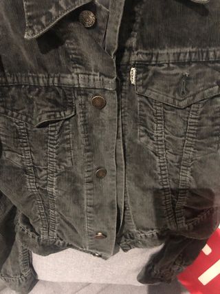 Cazadora Levis negra