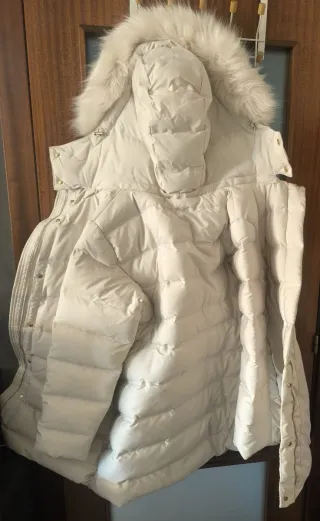 Abrigo Zara XL - Parka Blanca Impermeable