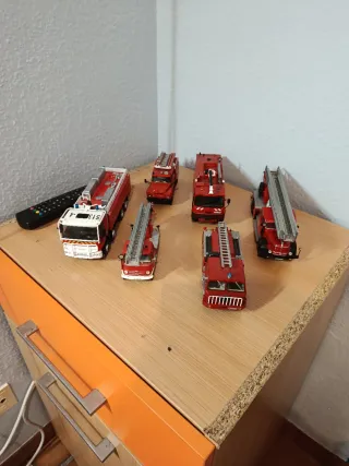 Colección camiones bomberos antiguos