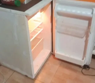 Nevera pequeña