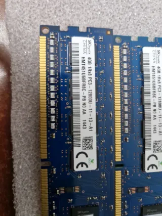 4 x Memoria RAM 4GB PC3-12800U Servidor