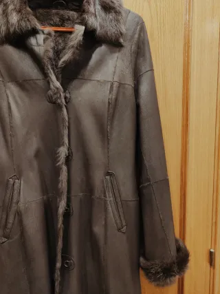 Abrigo de piel vintage marrón