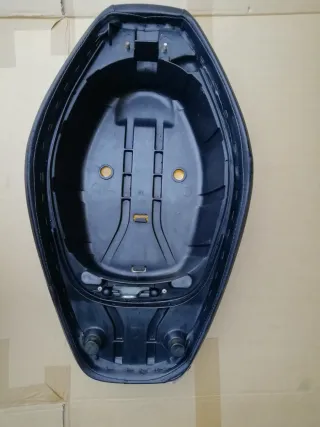 Asiento yamaha jog r