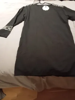 Vestido negro DAISY STREET M