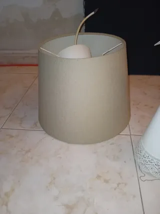 2 Lámparas  Ikea beige y blanca