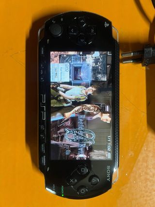 PSP Fat 64GB Negra + Cargador