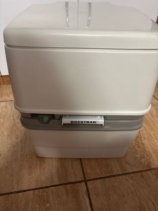 Potti para caravana Rocktrail en buen estado.