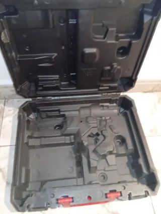 2 Maletínes Milwaukee para taladro a batería