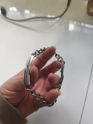 Pulsera de eslabones con detalle