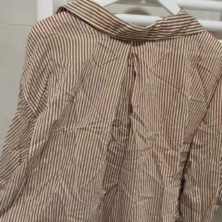 Camisa Zara rayas marrón oversize talla única