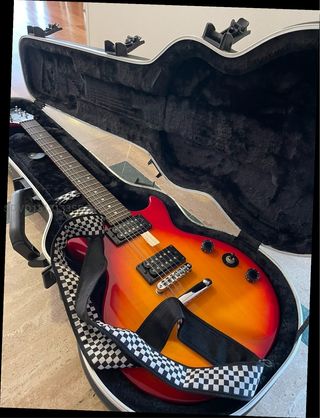 Guitarra Eléctrica Epiphone Les Paul Roja