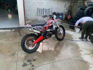 Beta rrt, 300 Roja, inf por privado (enduro.)