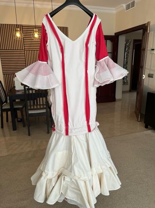 Traje de flamenca rojo