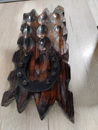 Colgador llaves rústico madera y metal