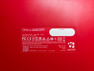 Tableta Gráfica Wacom One Creativa Roja