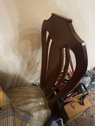 Mueble de salón madera maciza  Mesas y sillas