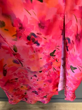 Vestido floral Zara talla M