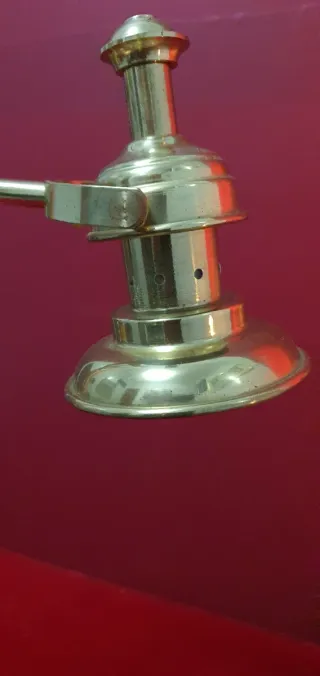 Lámpara de lectura.