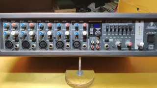 MEZCLADOR BEHRINGER  EUROPOWER PMP518M