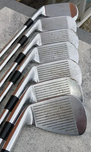 Palos de golf Mizuno MP-52