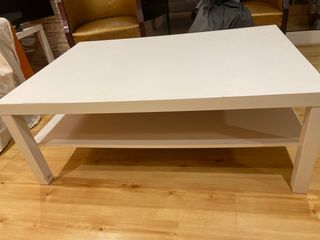 Mesa de centro blanca