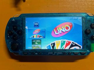 PSP Fat transparente azul y Negro con 2 GB