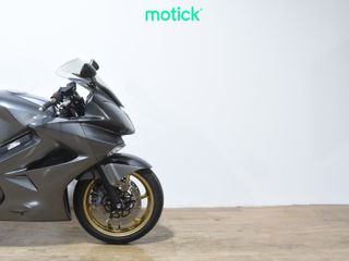 HONDA VFR 800