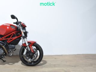 DUCATI MONSTER 696 DESMO PASADA