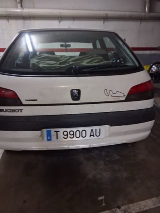🚗 Peugeot 306 1.4 gasolina – Año 1999