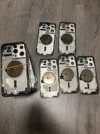 Set di telai per iPhone 14 Pro con tecnologia ESIM